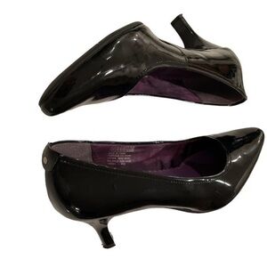 Rockport adiprence by Adidas patent leather pumps  size 7